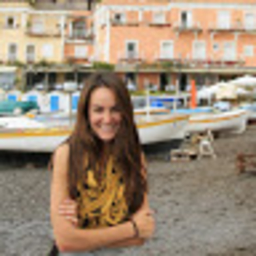 Meet your Posher, Laura